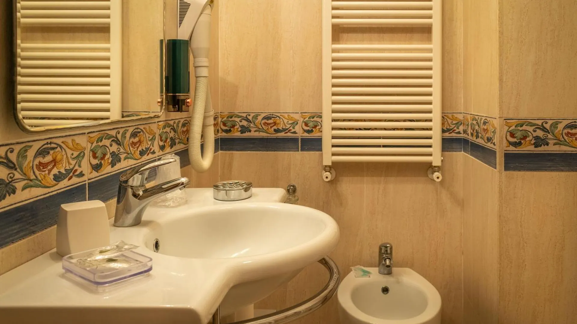 ***  Hotel La Fonte Del Cerro Saturnia Italy